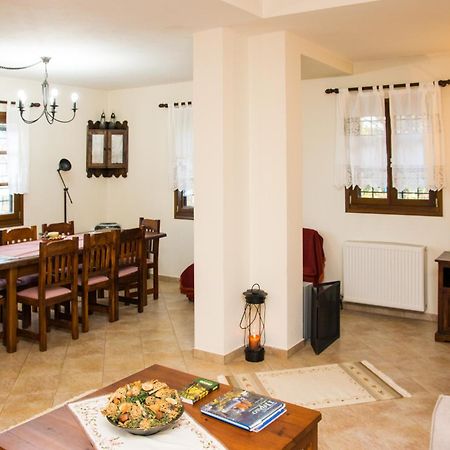 Θαλλώ Luxurious Villa Cangaráda Kültér fotó